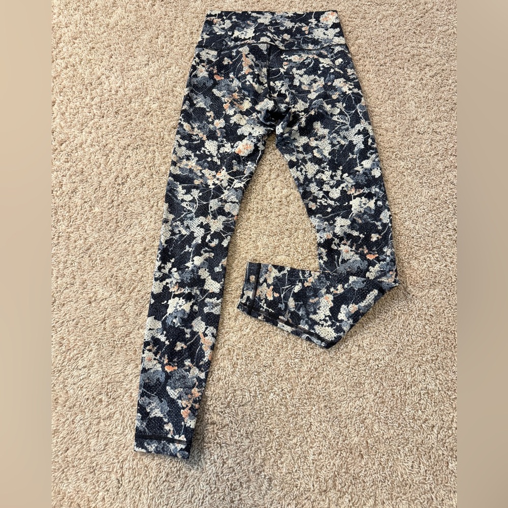 Lululemon Wunder Under Hi-Rise Tight Leggings 28" Spring Bloom Multi Size 6